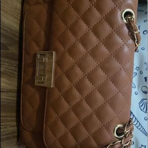 Purse, brown over the shoulder